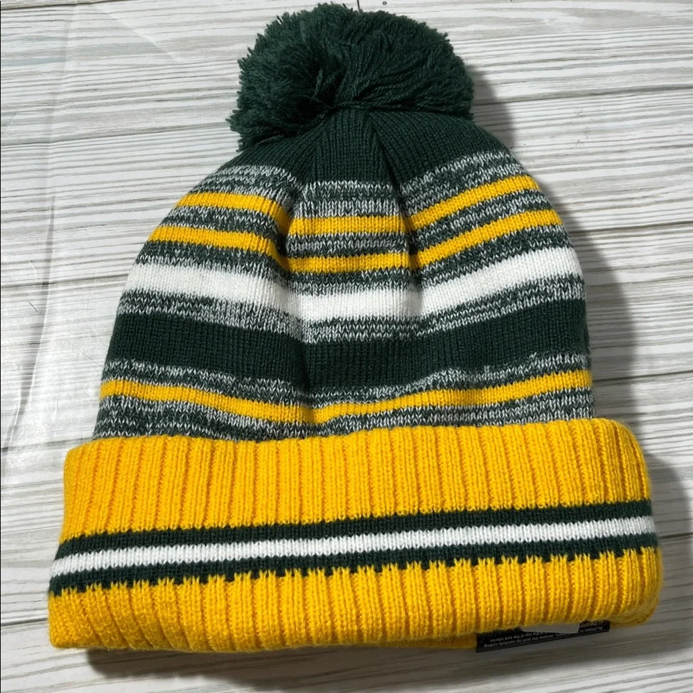 New‎ Era A’s MLB Striped Green Yellow knit Beanie removable Pom Pom baseball OS